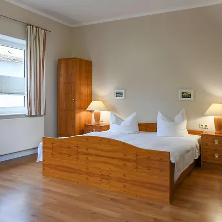 Haus Am Hövt - 1 Apartment Goehren (Ruegen)